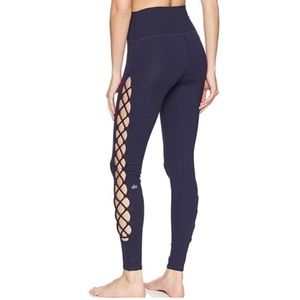 Alo interlace leggings